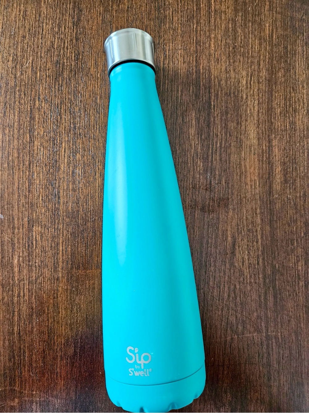 S’well water bottle- 23 oz, like new